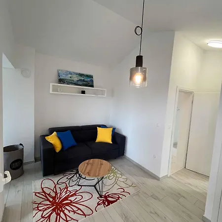 Дом отдыха In - Insel Krk 54520 Пунат